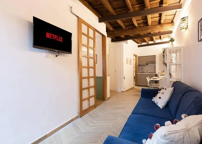 Apartment Historic Domus -100 Mt From The Colosseum And 1 Min Metro
